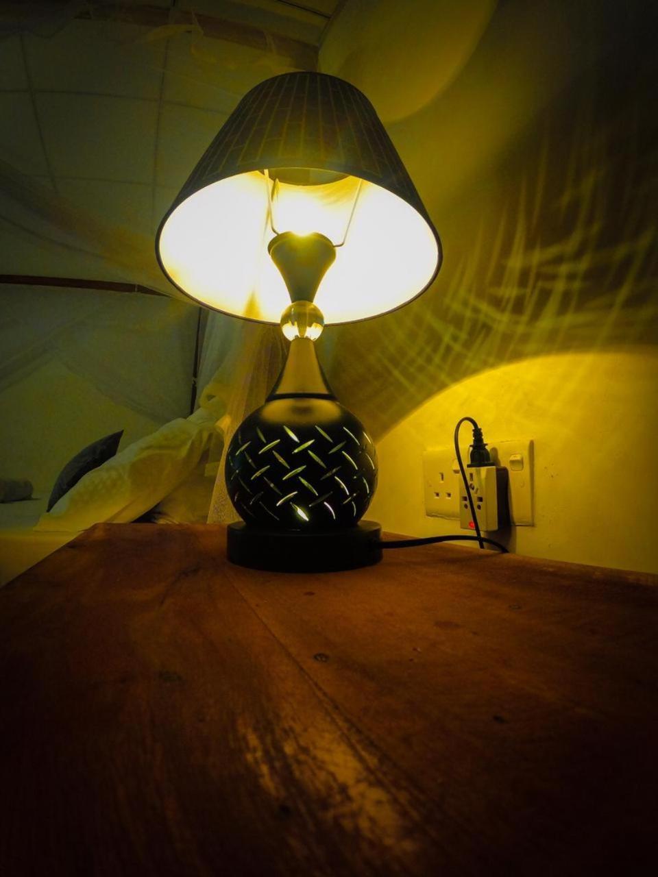 Ostello Surf Resort Ahangama Buitenkant foto