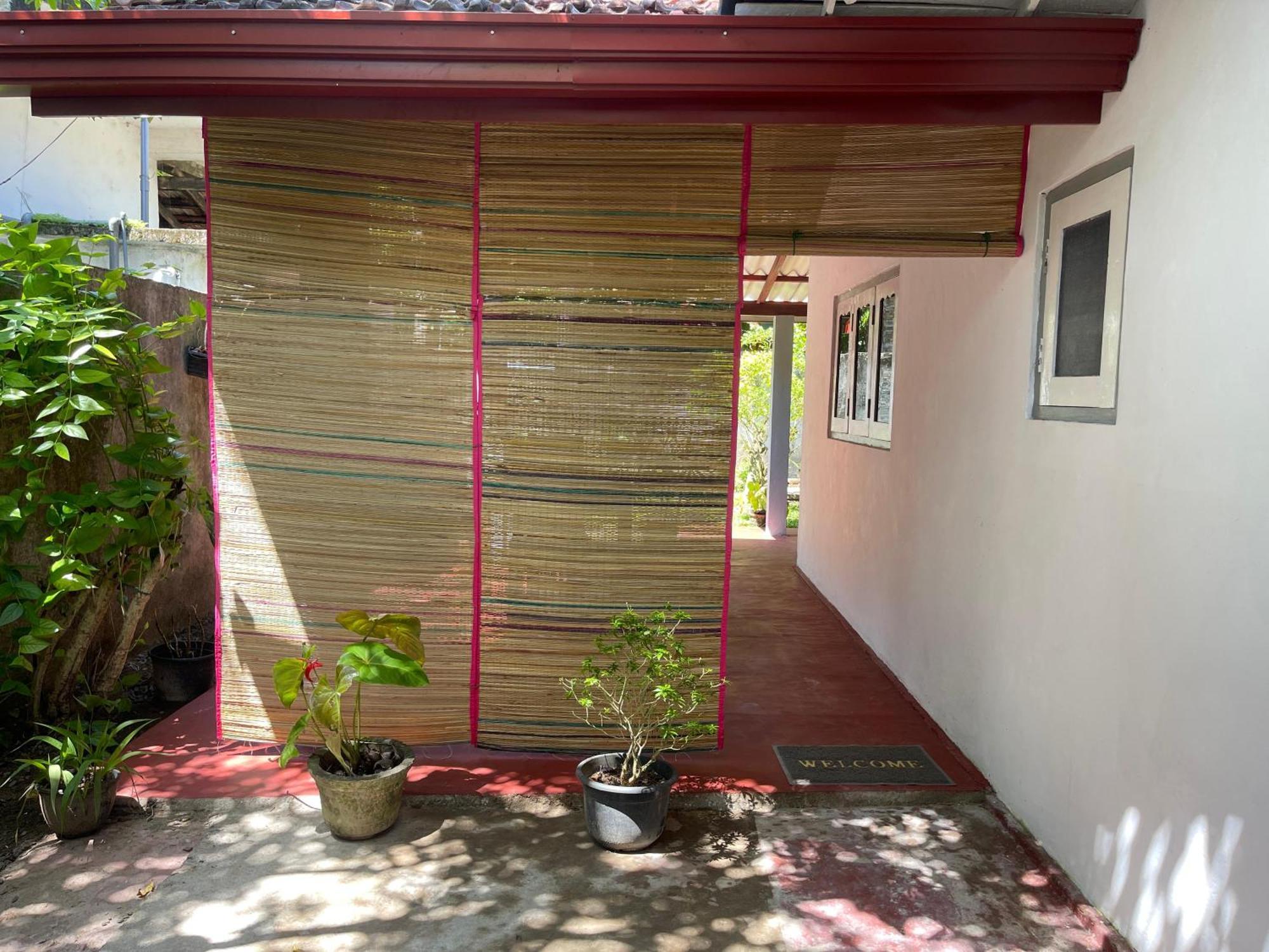 Ostello Surf Resort Ahangama Kamer foto